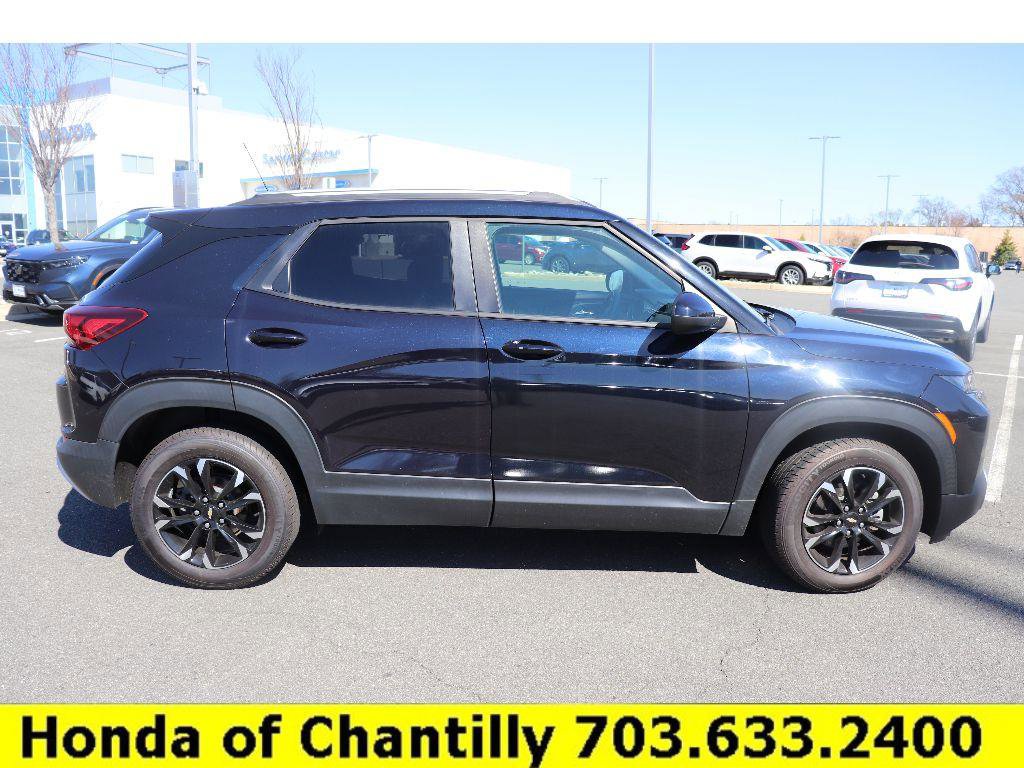 Used 2021 Chevrolet TrailBlazer LT w/ Convenience Package image 8