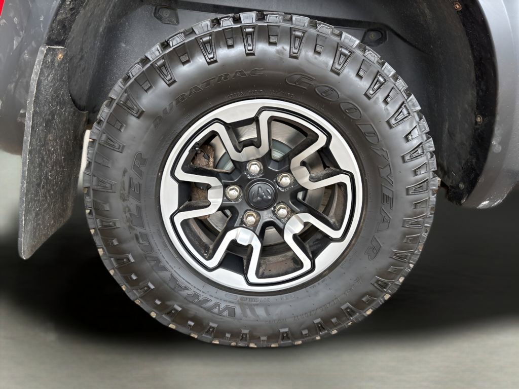 Used 2017 RAM 1500 Rebel w/ Luxury Group image 31