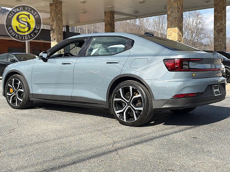 Used 2021 Polestar Polestar 2 w/ Performance Package image 4