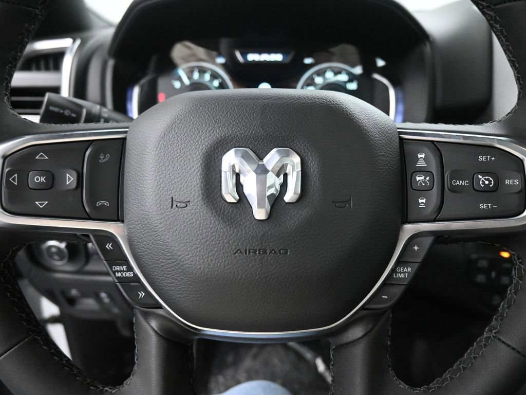 New 2026 RAM 1500 Big Horn AWD/4WD image 25