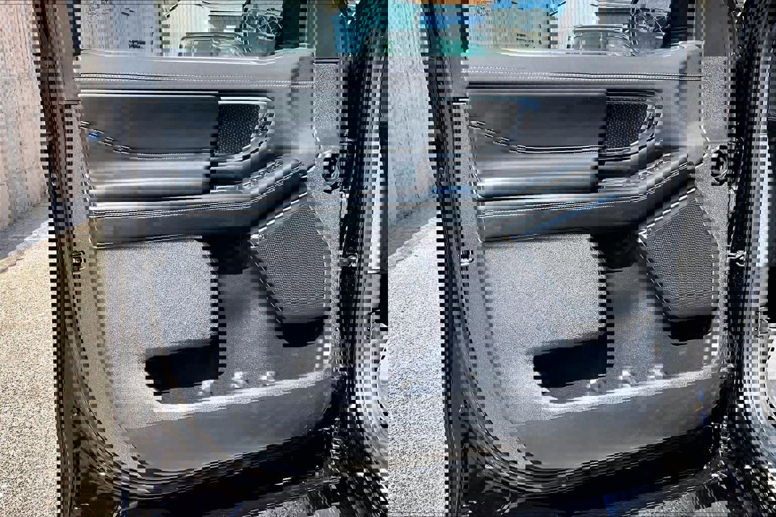 Certified 2025 Ford Expedition Platinum w/ Stealth Appearance Package image 22