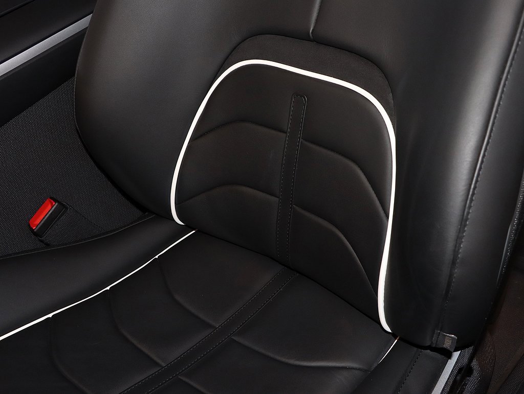 Certified 2024 Ferrari Purosangue image 71