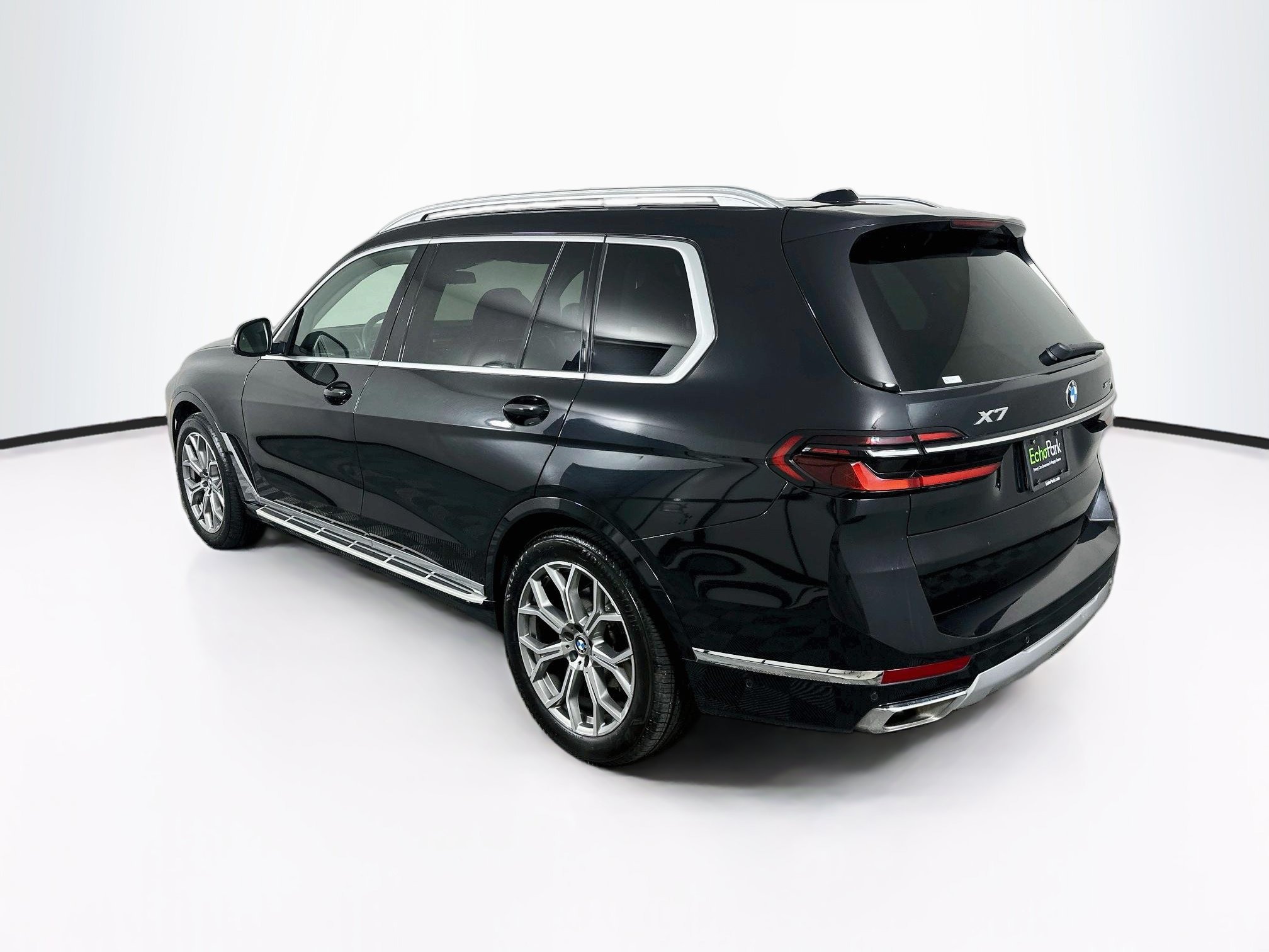 Used 2025 BMW X7 xDrive40i AWD/4WD image 5