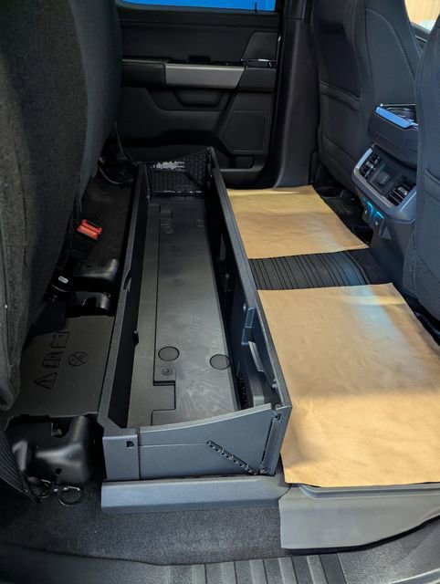 New 2025 Ford F150 XLT w/ Equipment Group 302A MID image 15