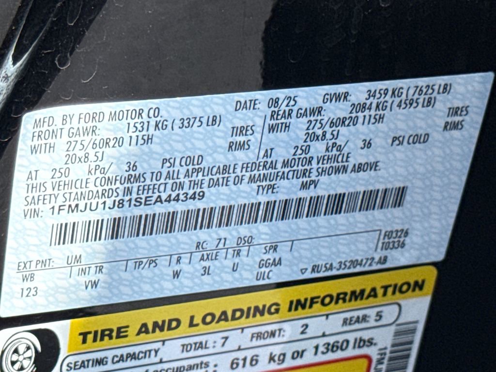 Used 2025 Ford Expedition Active AWD/4WD image 39