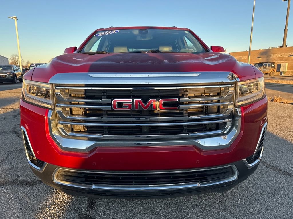 Used 2023 GMC Acadia SLT image 10