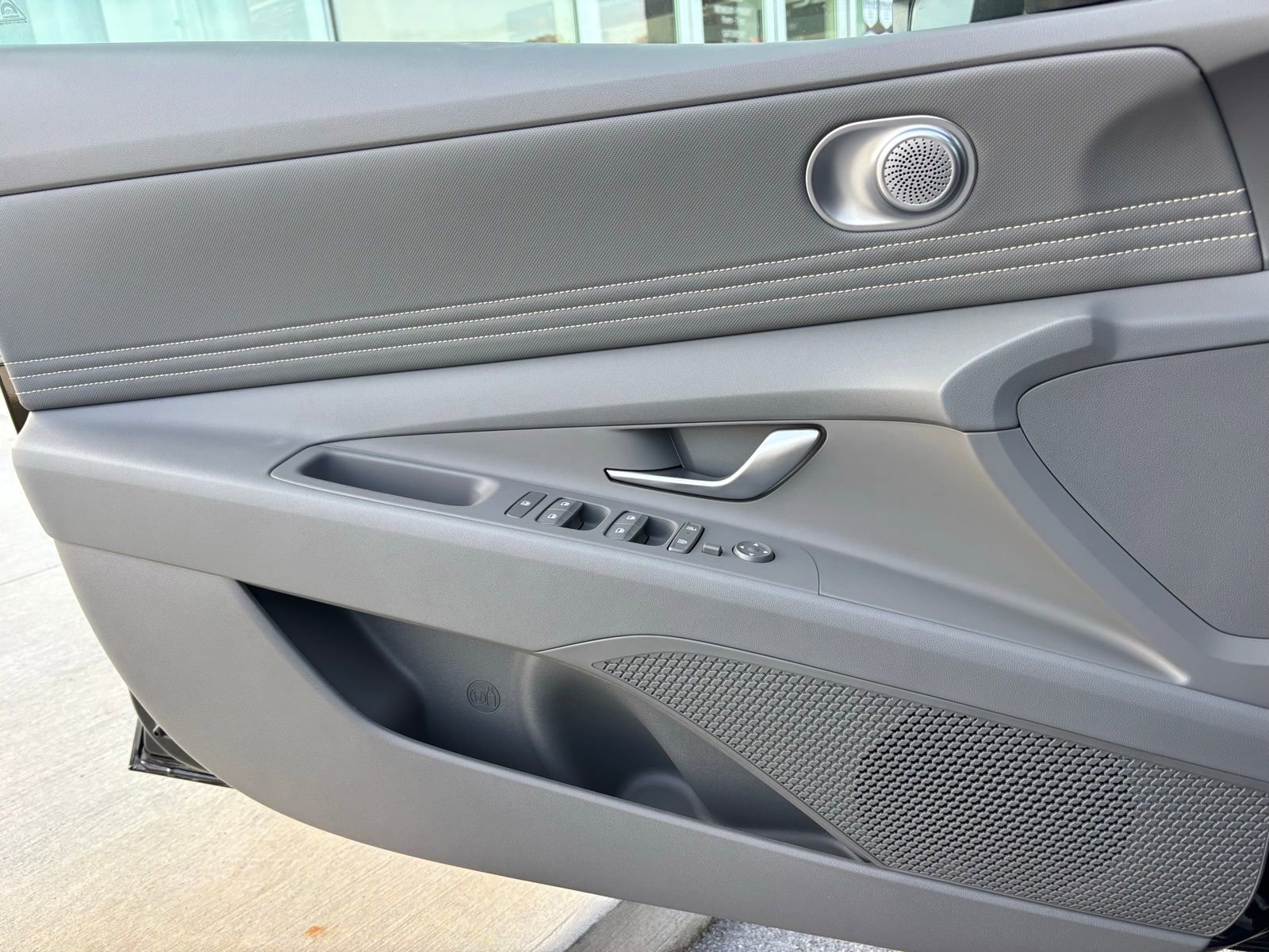 New 2026 Hyundai Elantra Sport image 10