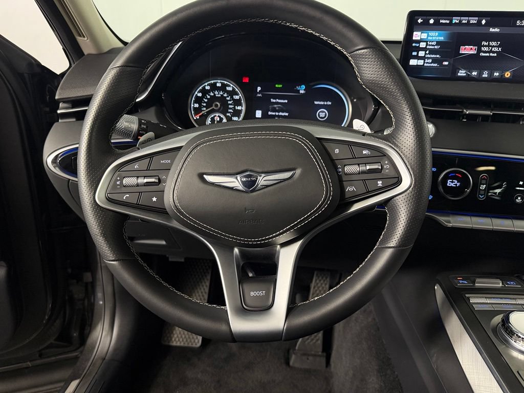Used 2025 Genesis Electrified GV70 AWD/4WD image 16