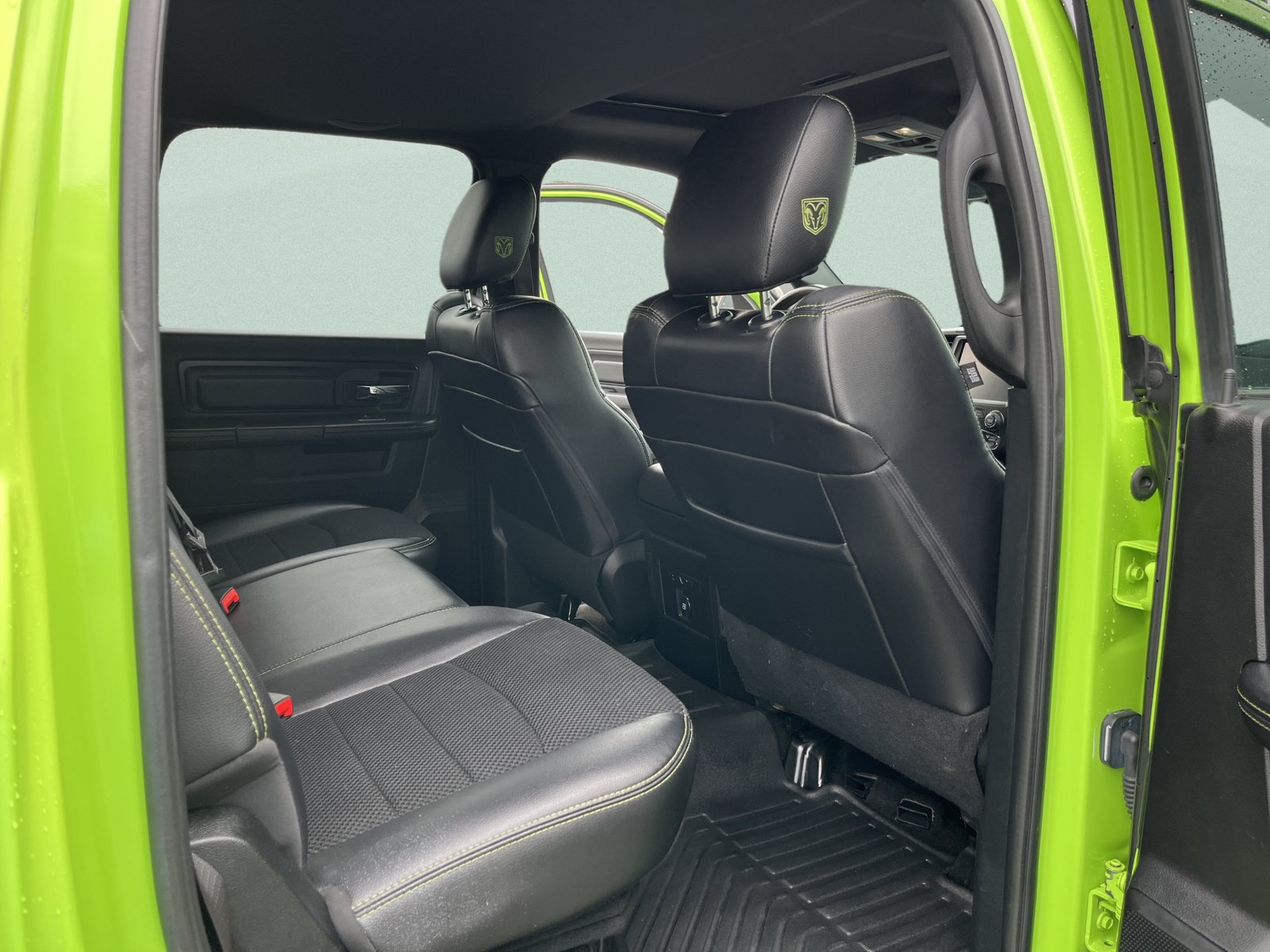 Used 2017 RAM 1500 Sport w/ Sublime Green Sport Package AWD/4WD image 21
