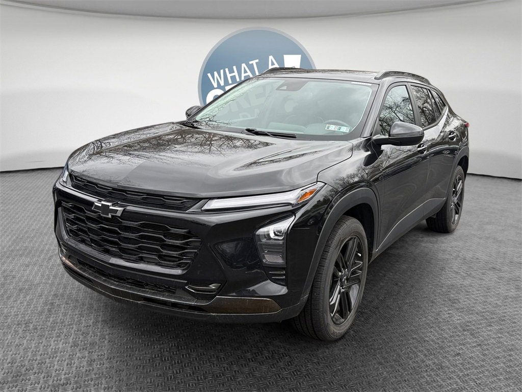 Used 2024 Chevrolet Trax ACTIV w/ Sunroof Package image 8