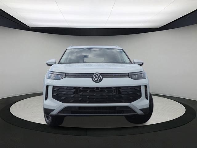 New 2025 Volkswagen Tiguan S image 2