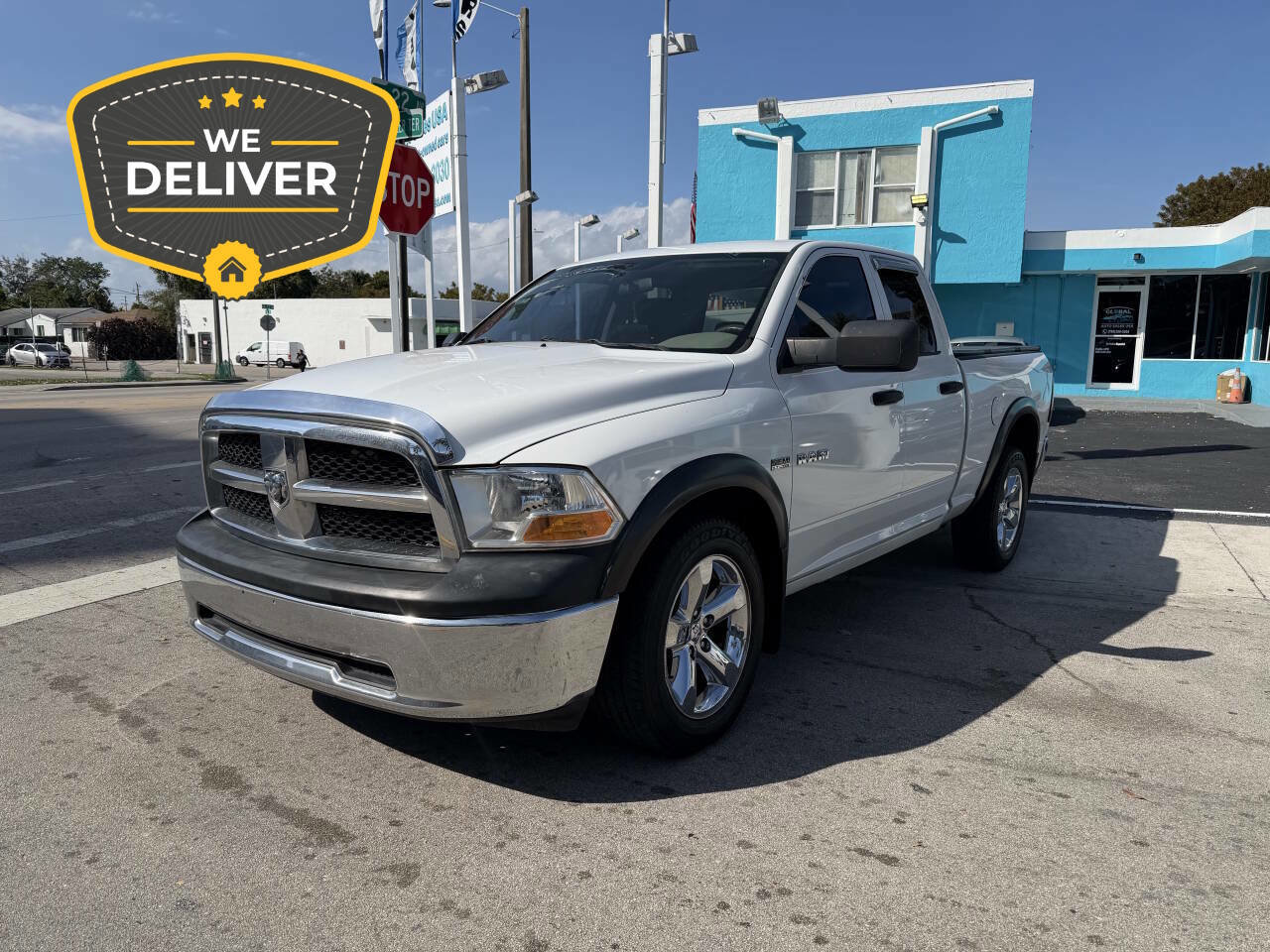 Used 2010 Dodge Ram 1500 Truck ST w/ SXT Appearance Group image 2
