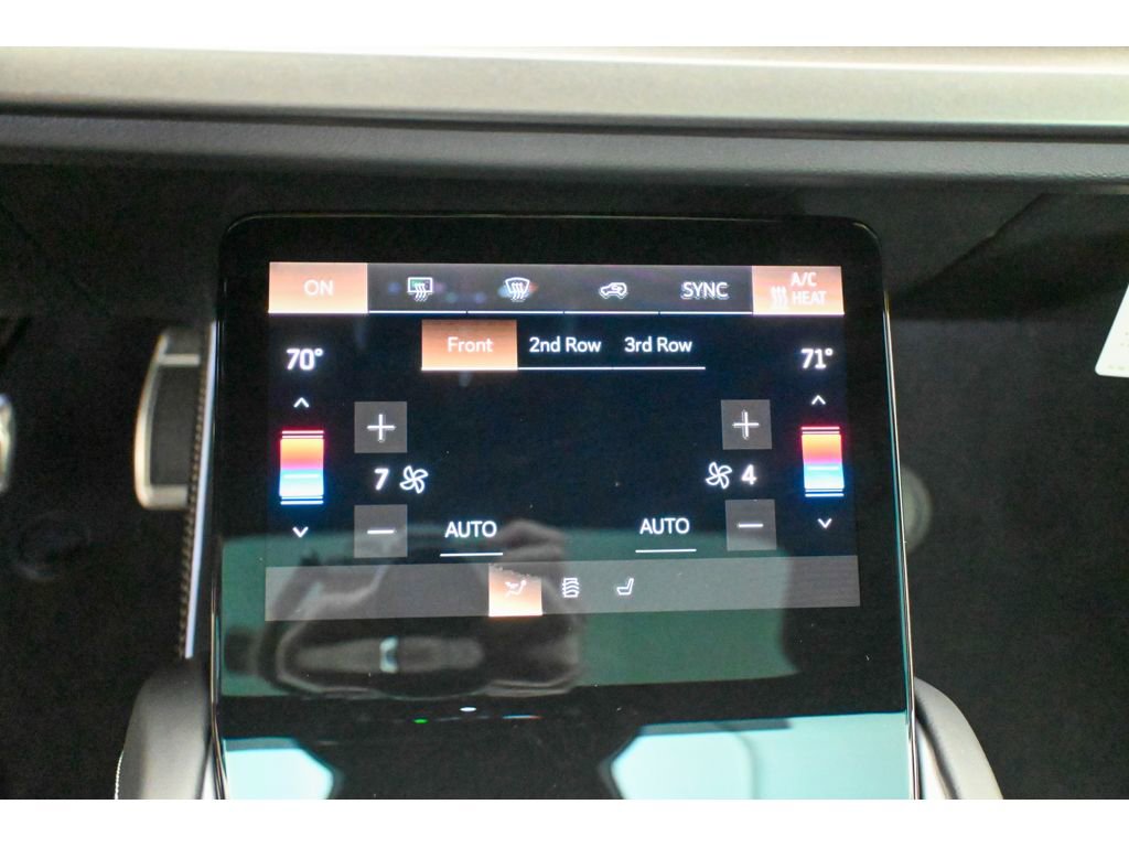 New 2026 Cadillac Vistiq Sport AWD/4WD image 27