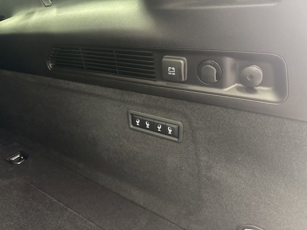 New 2026 Jeep Grand Wagoneer L Summit image 9