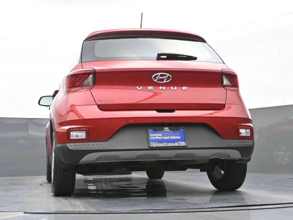 Certified 2025 Hyundai Venue SE image 35