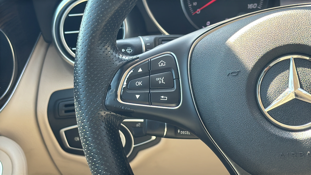 Used 2019 Mercedes-Benz GLC 300 image 27