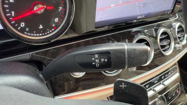 Used 2019 Mercedes-Benz E 300 image 33