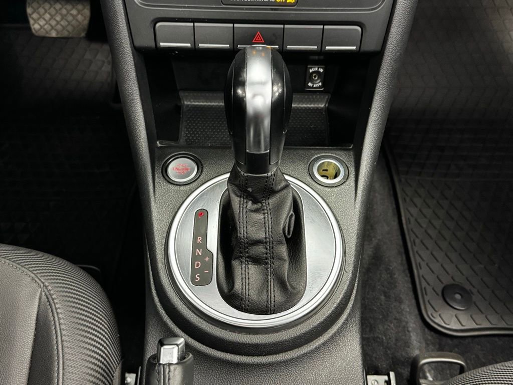 Used 2014 Volkswagen Beetle 2.5 image 15