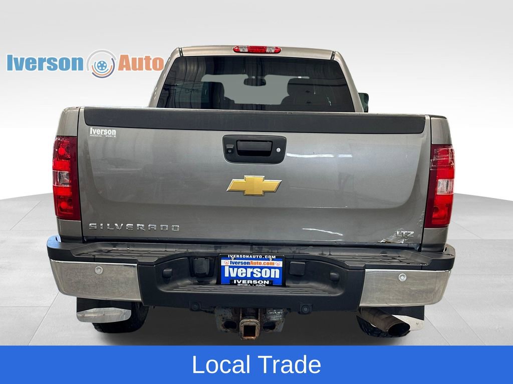 Used 2013 Chevrolet Silverado 2500 LTZ w/ LTZ Plus Package AWD/4WD image 8