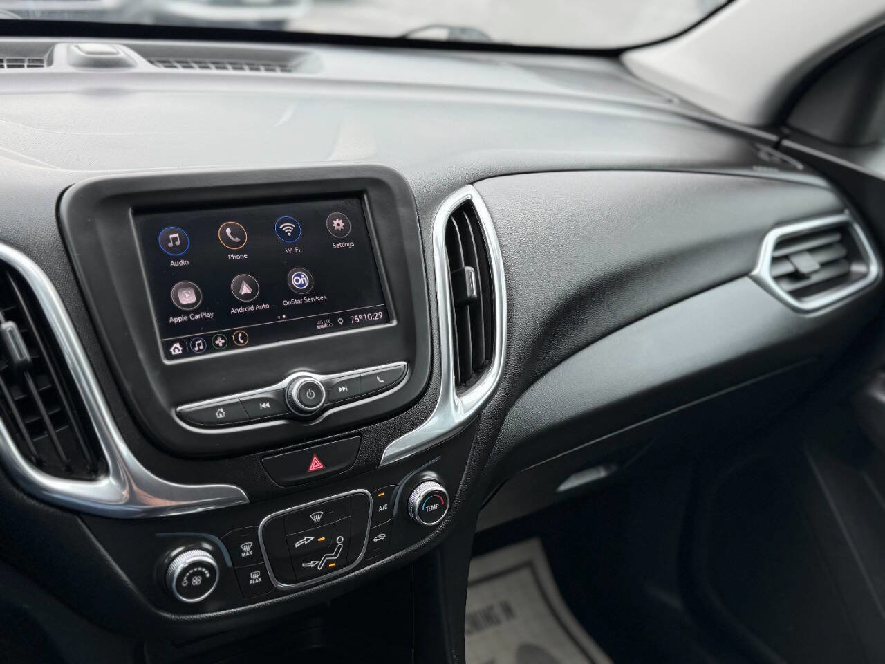 Used 2020 Chevrolet Equinox LT image 15