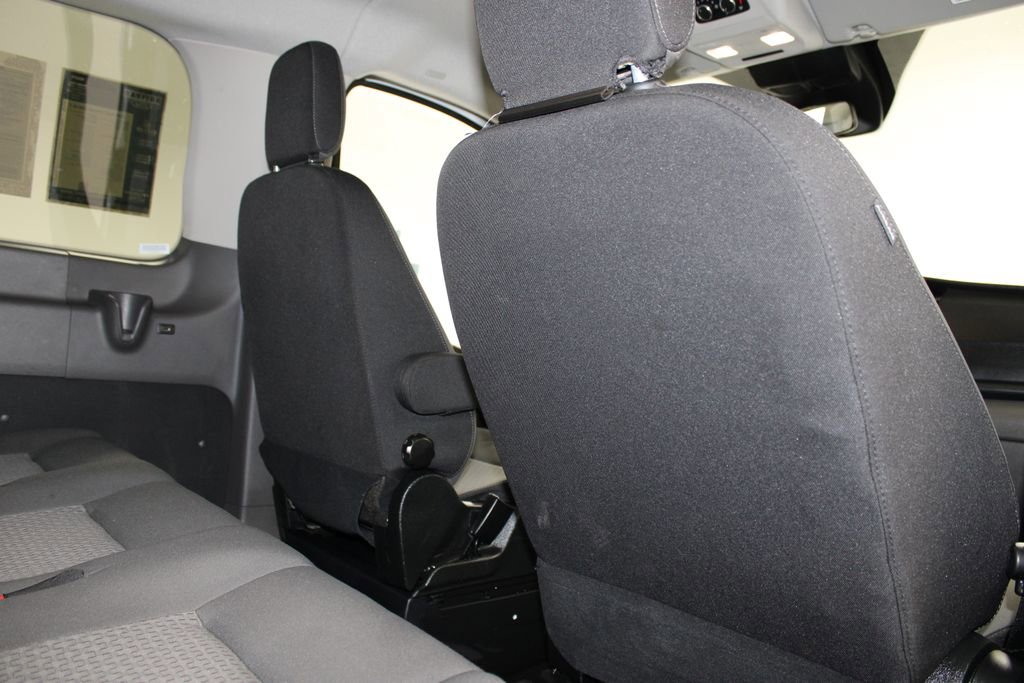 Used 2024 Ford Transit 350 XLT image 28