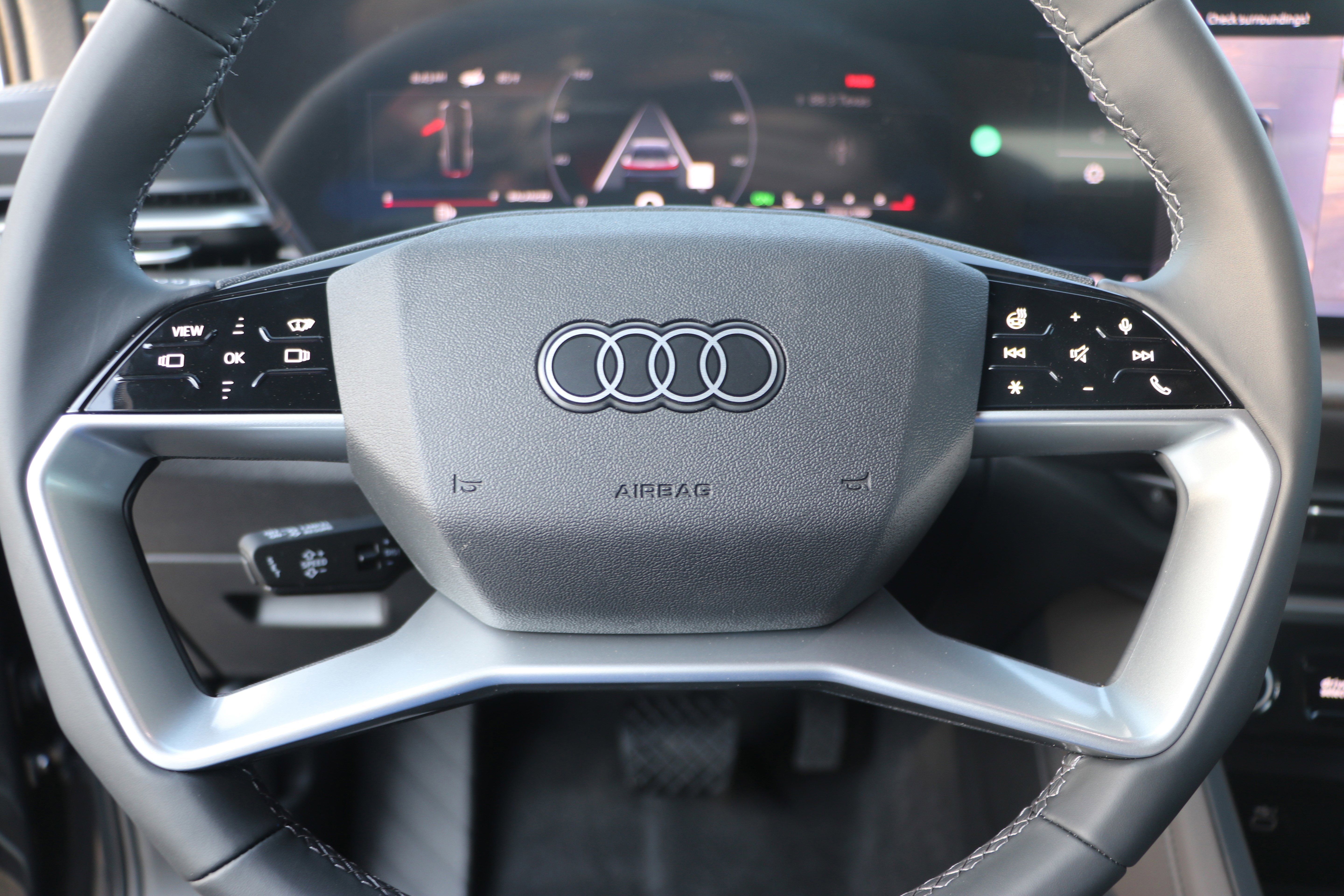 Used 2025 Audi Q5 Premium Plus image 17