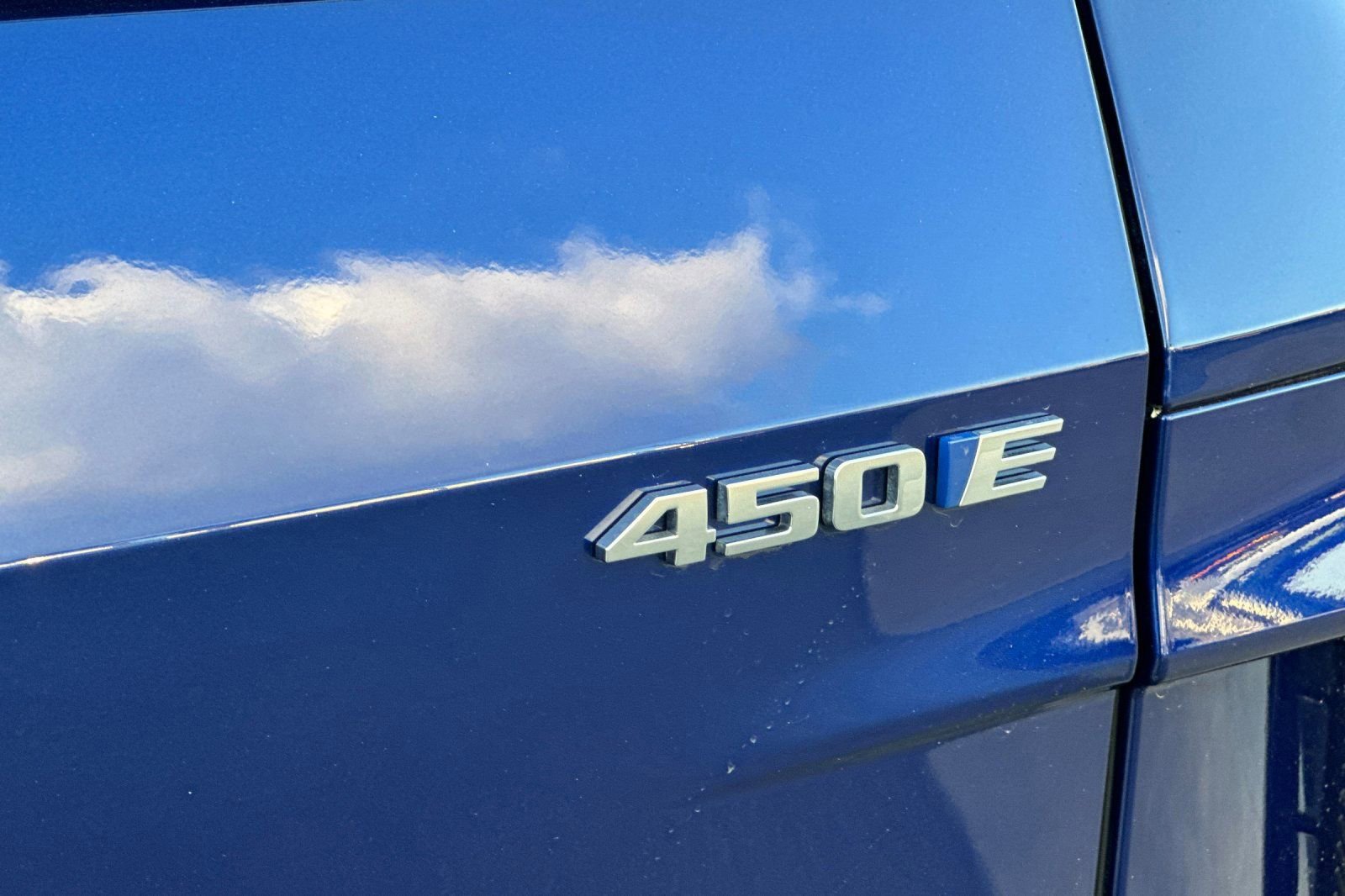 Used 2024 Cadillac Lyriq Luxury image 28