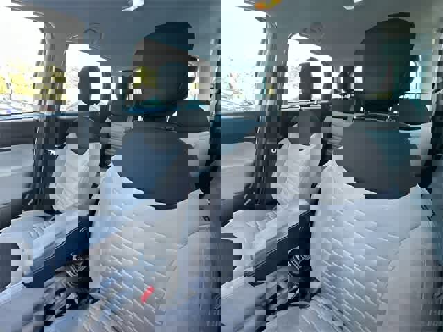 Used 2014 FIAT 500L Easy image 13