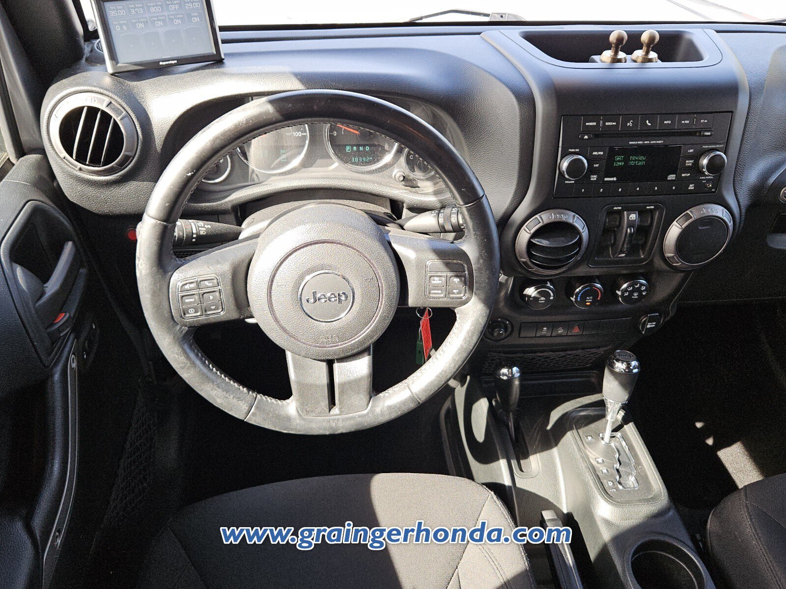 Used 2018 Jeep Wrangler Unlimited Sport S AWD/4WD image 12