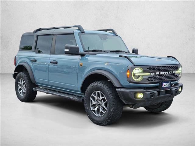 Used 2023 Ford Bronco Badlands image 3