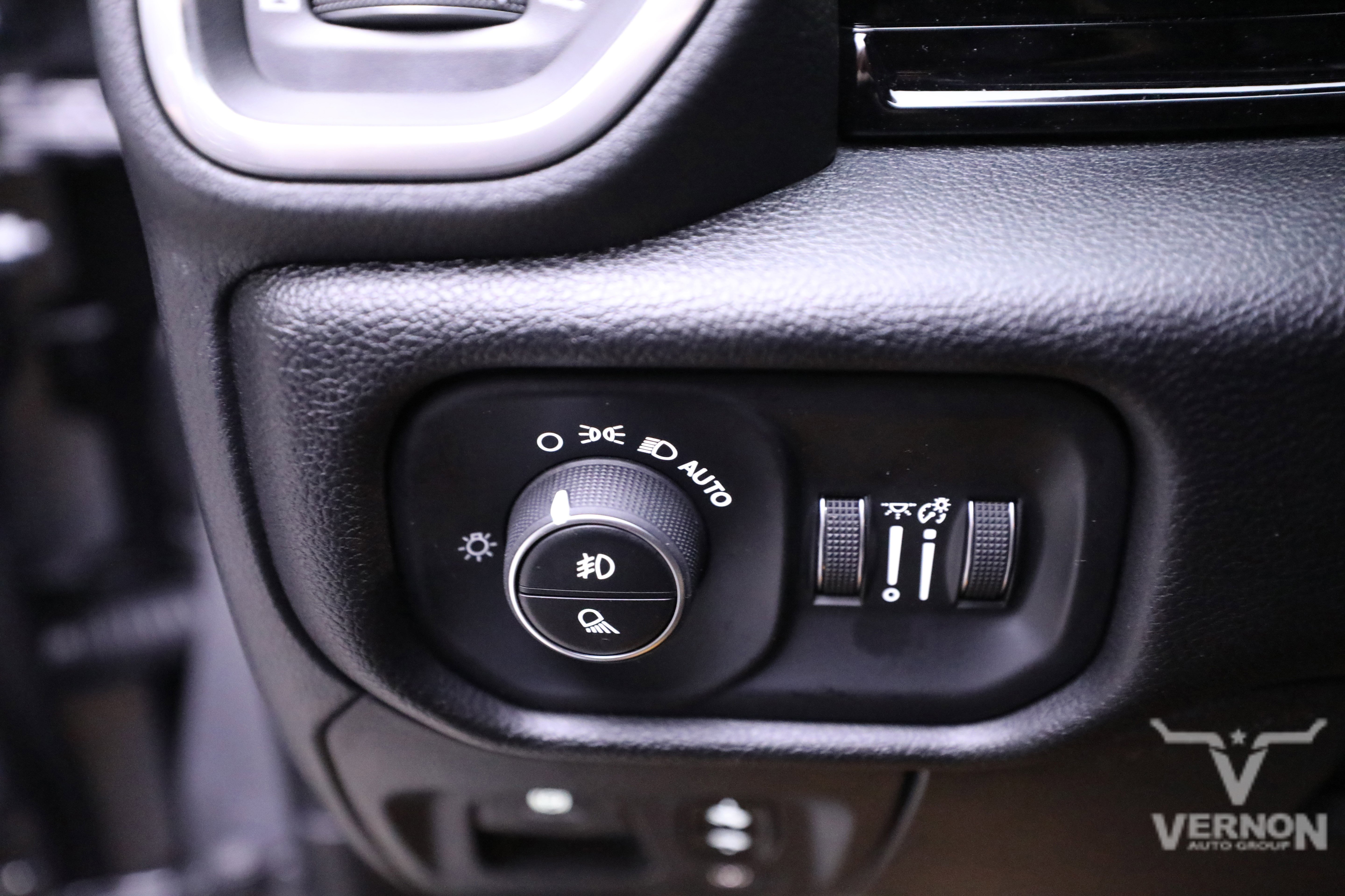 New 2026 RAM 1500 Laramie w/ Night Edition image 16