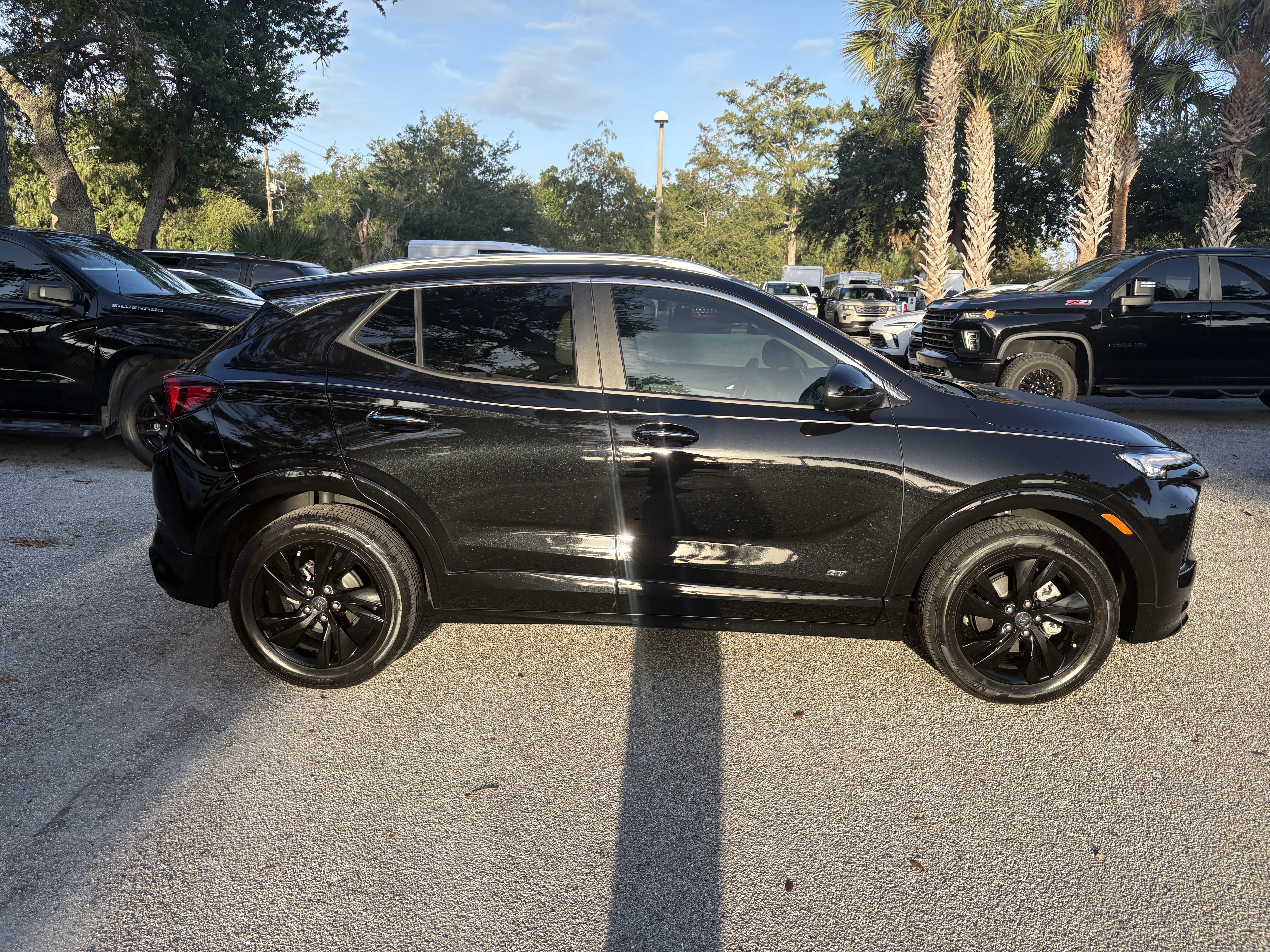 Certified 2026 Buick Encore GX Sport Touring FWD image 8