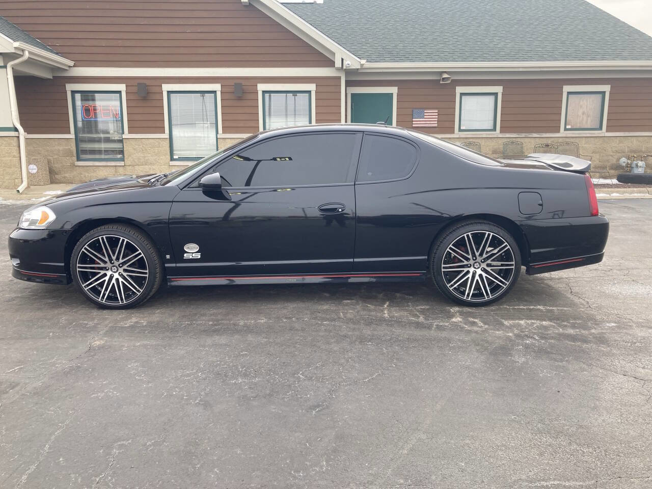 Used 2006 Chevrolet Monte Carlo SS image 7