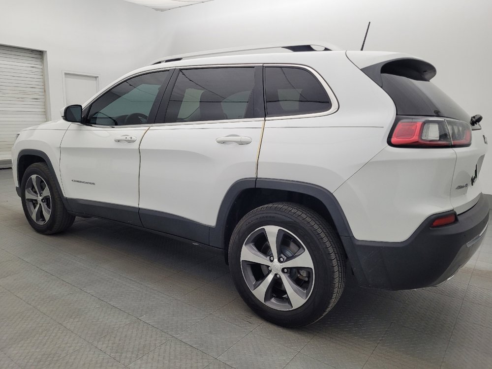 Used 2019 Jeep Cherokee Limited AWD/4WD image 3