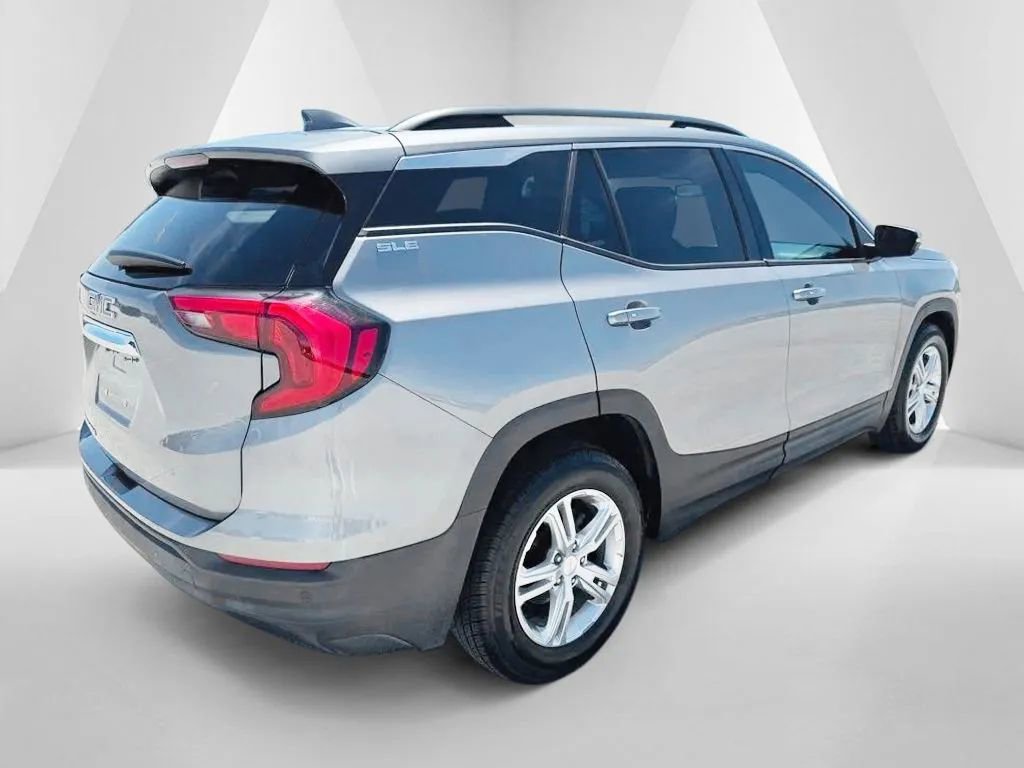 Used 2019 GMC Terrain SLE w/ Driver Convenience Package FWD image 7