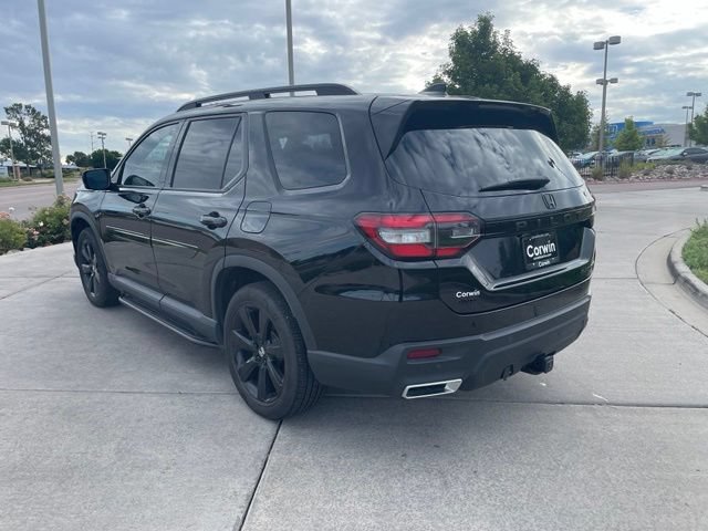 Used 2025 Honda Pilot Black Edition image 7