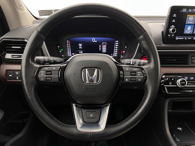 Used 2023 Honda Pilot Elite image 20