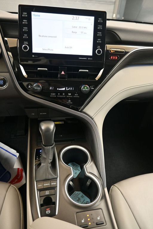 Used 2023 Toyota Camry XLE w/ Cold Weather Package image 28