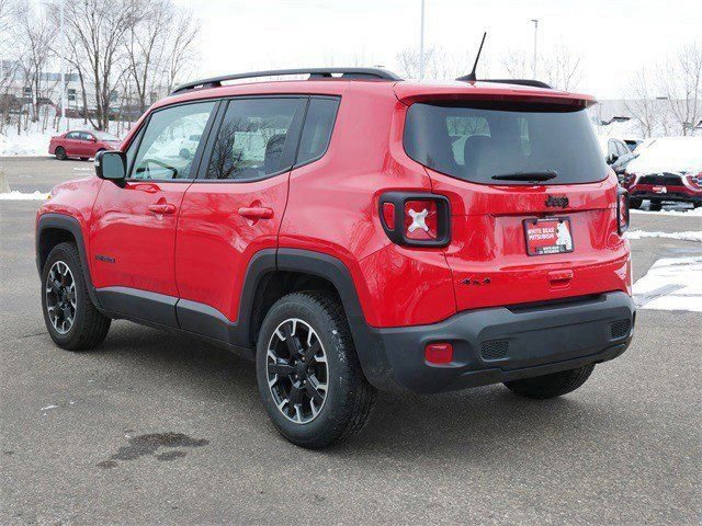 Used 2023 Jeep Renegade Latitude image 5