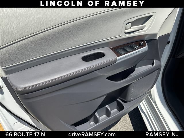 Used 2023 Toyota Sienna LE FWD image 12