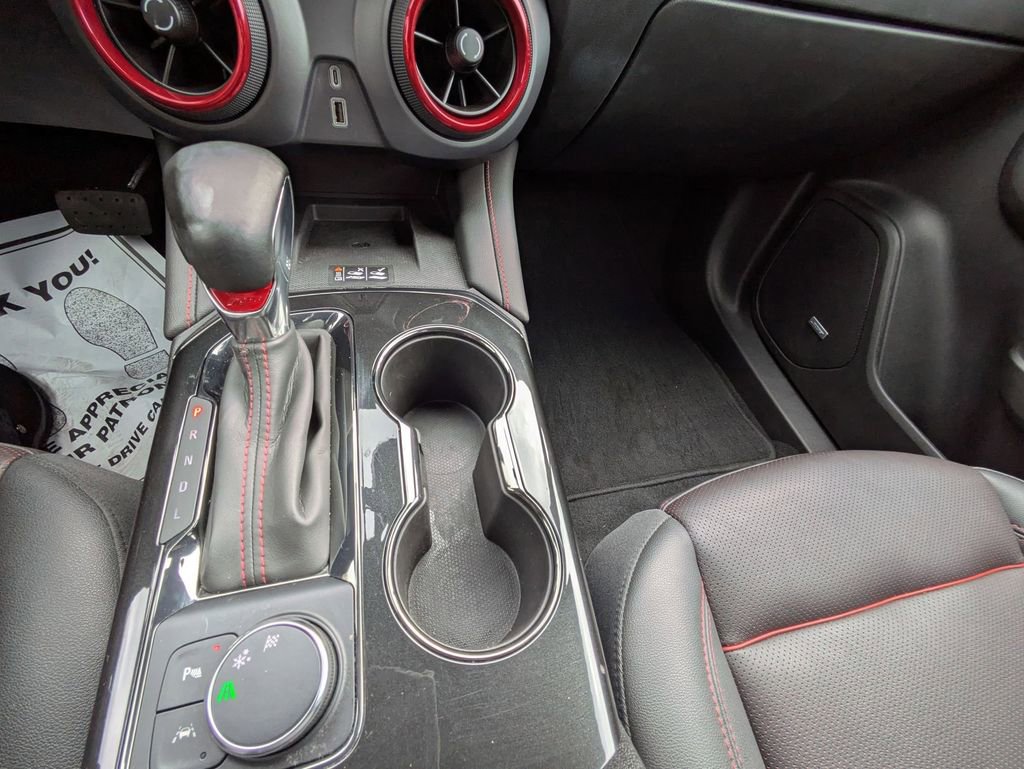 Used 2025 Chevrolet Blazer RS image 19