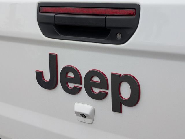 Used 2023 Jeep Gladiator Rubicon w/ LED Lighting Group image 18