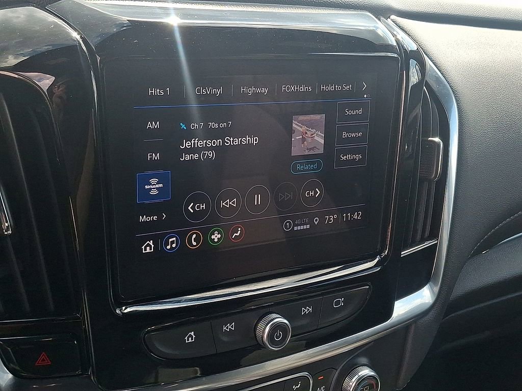 Used 2023 Chevrolet Traverse LT AWD/4WD image 3