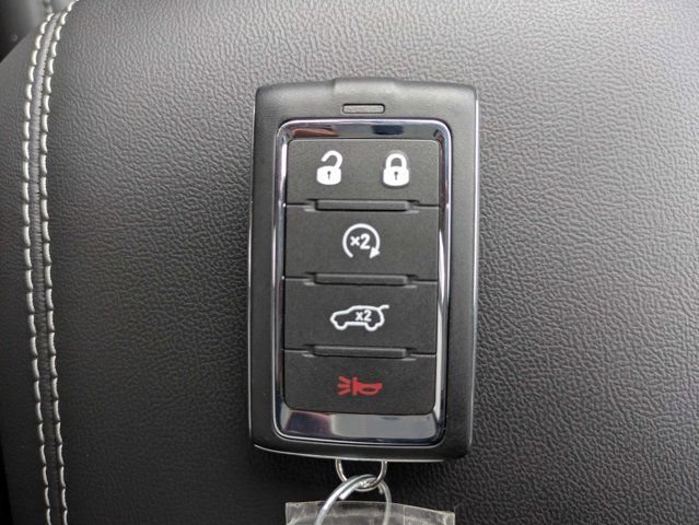 New 2026 Jeep Grand Cherokee L 2WD image 32