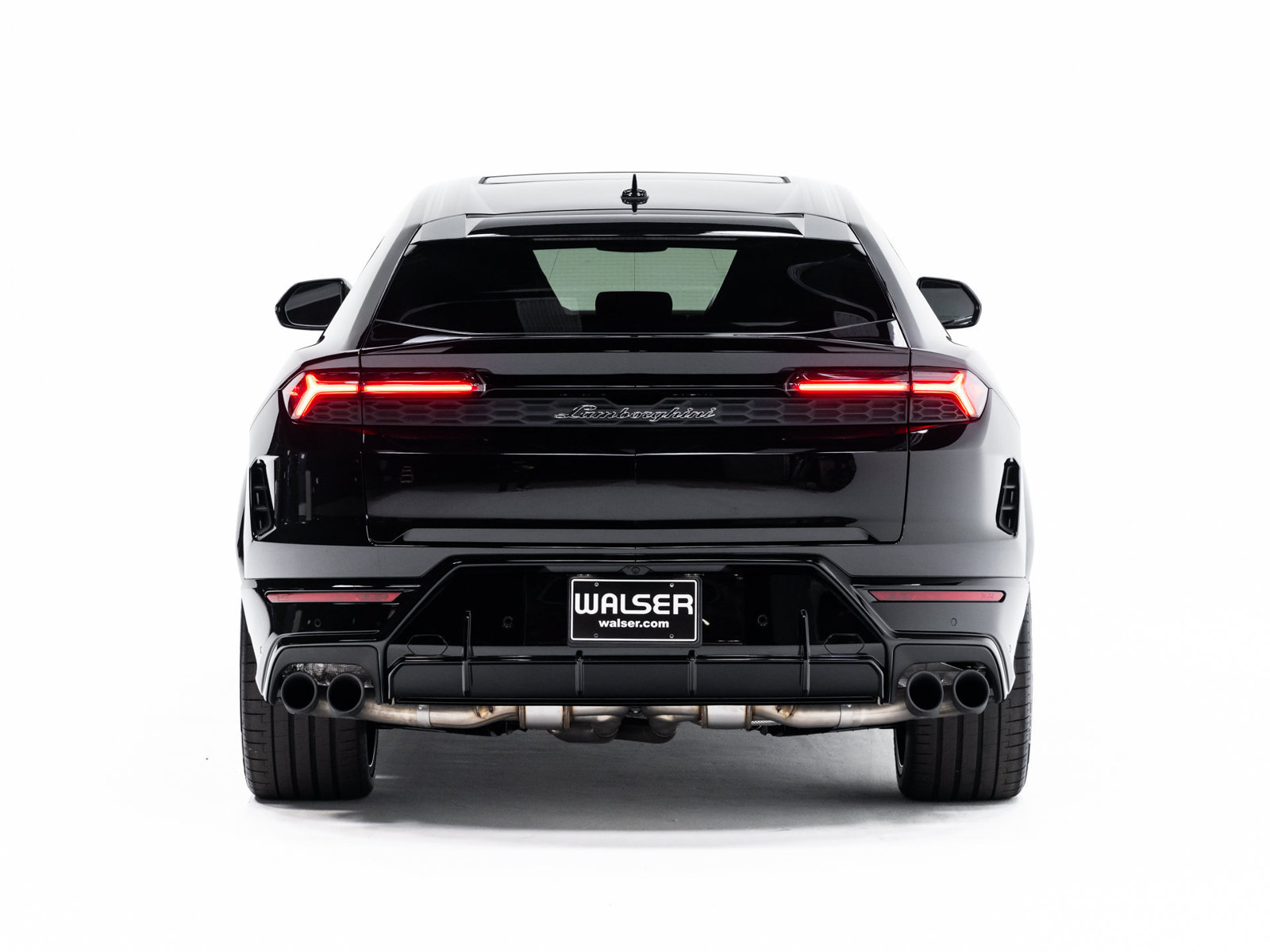 Used 2025 Lamborghini Urus SE AWD/4WD image 4