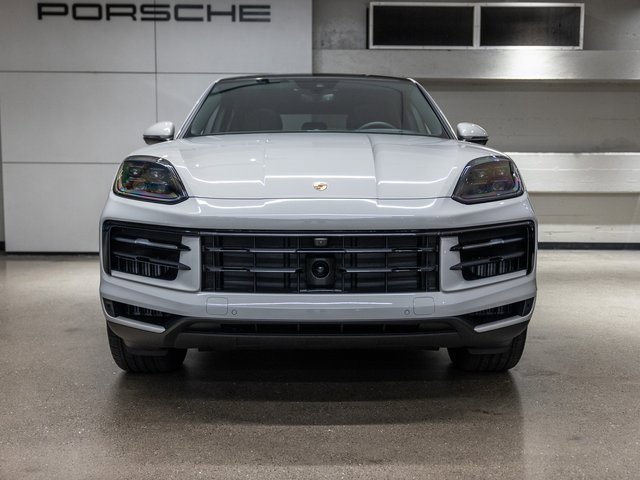New 2026 Porsche Cayenne Coupe image 4