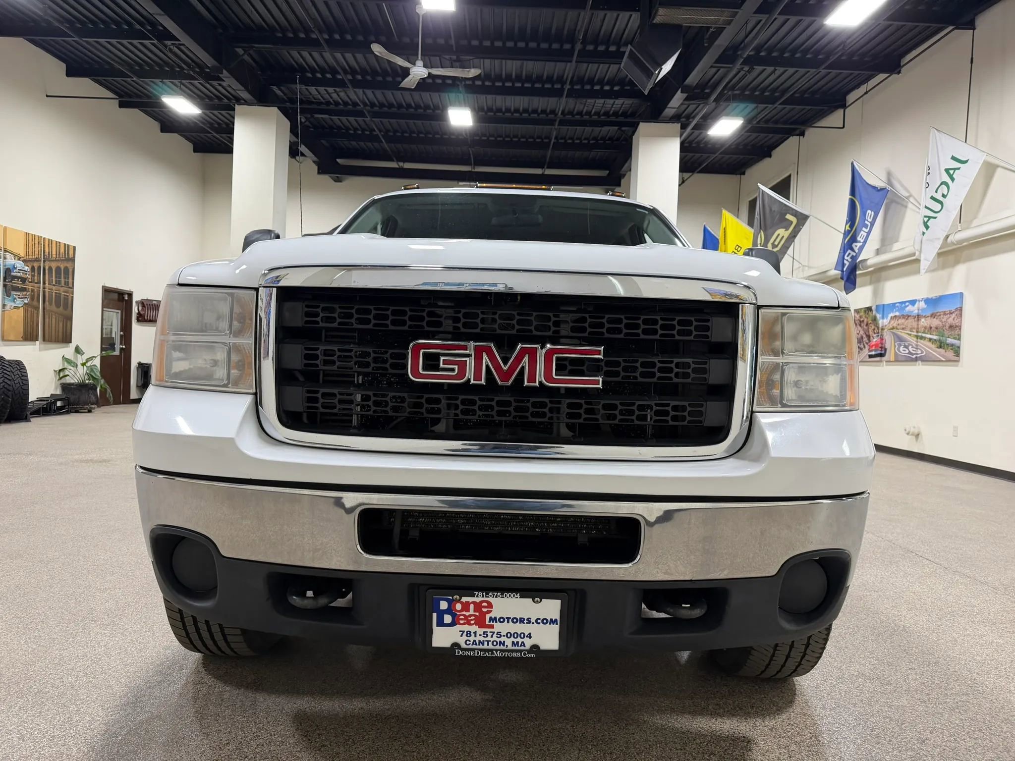 Used 2014 GMC Sierra 3500 W/T w/ Snow Plow Prep Package AWD/4WD image 2