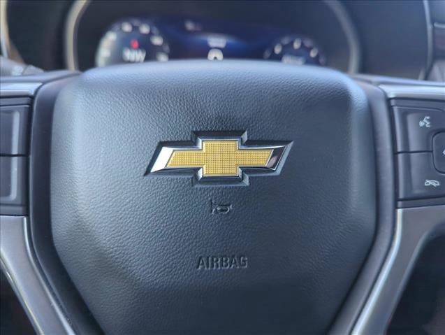 Used 2023 Chevrolet Suburban LT RWD image 22