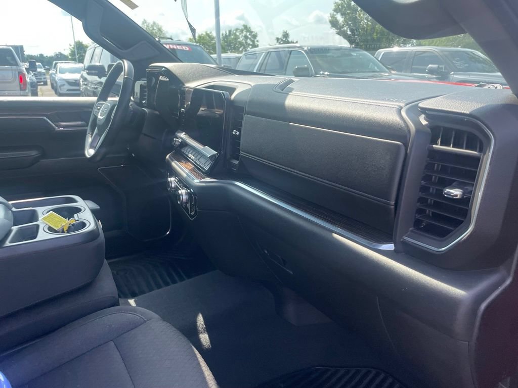 Used 2023 GMC Sierra 1500 SLE AWD/4WD image 31