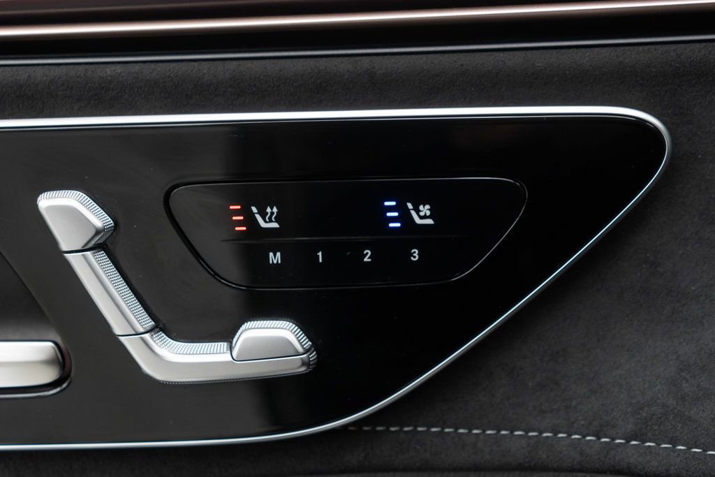Used 2024 Mercedes-Benz EQE AMG 4MATIC SUV image 17
